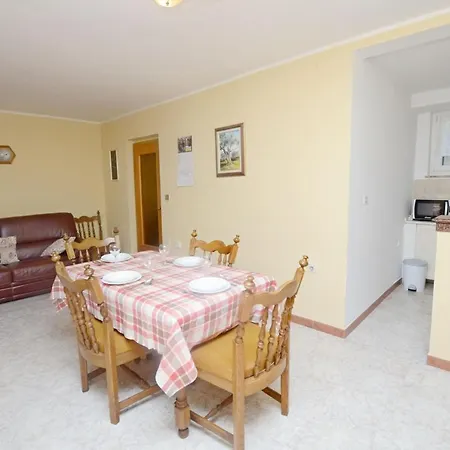 Holiday home House Zora Casa