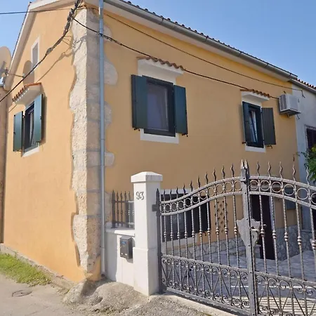 Holiday home House Zora Casa *