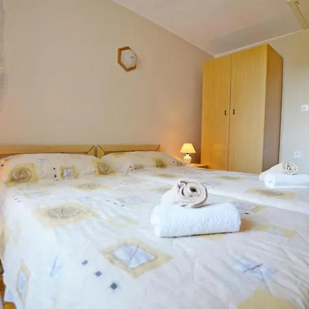 Holiday home House Zora Casa Rakalj