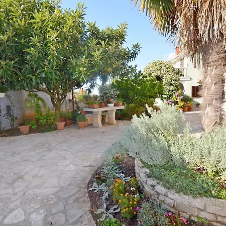 House Zora Casa Holiday home Rakalj